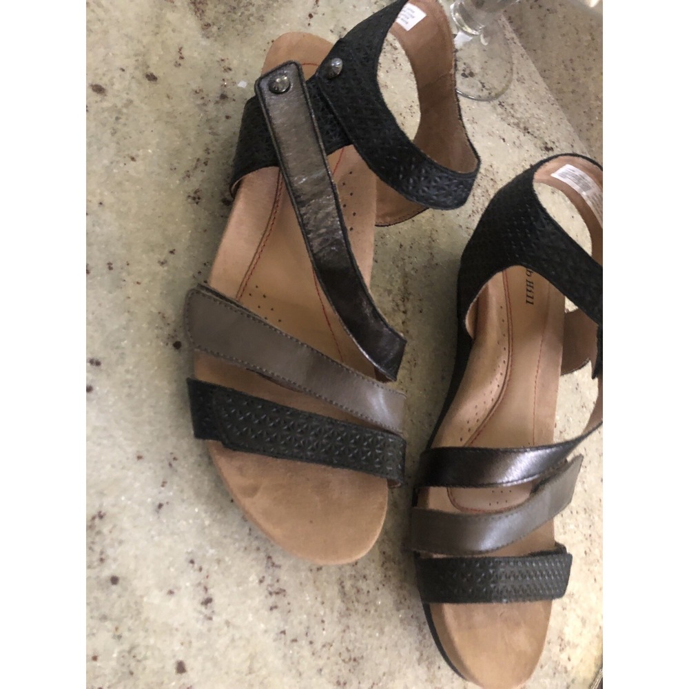 Cobb Hill Adele Black Gray Leather Comfort Sandal Heels Womens 9.5N Narrow - Picture 2 of 12